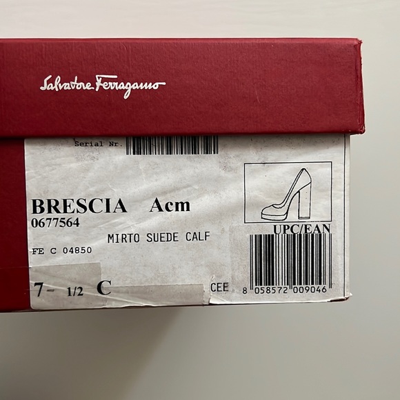 Salvatore Ferragamo heels - Picture 7 of 7